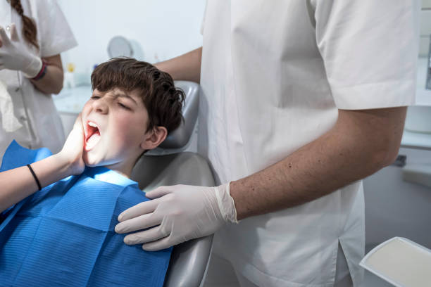 Best Emergency Root Canal Treatment in South Lyon, MI